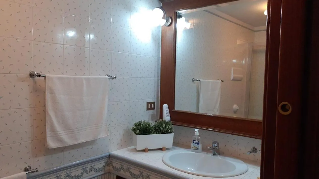 Casa Vacanze Chiara Terrasini 0*,  Italy