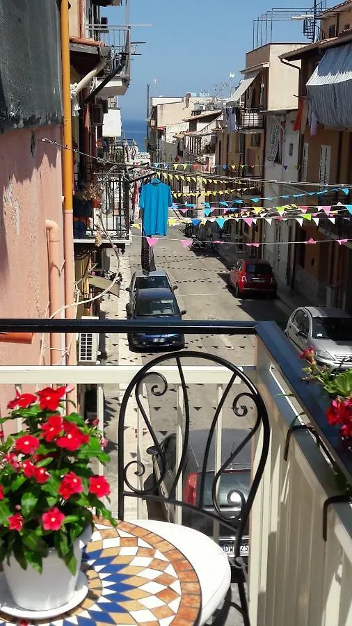 Casa Vacanze Chiara Terrasini Holiday home